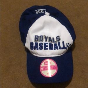 Royals hat
